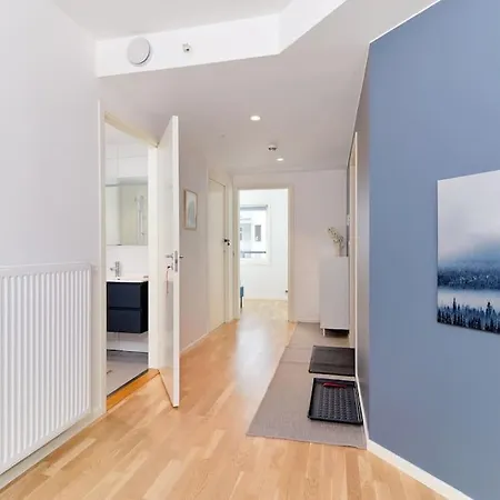 Bergen's Finest: Sleek Oasis With Two Bedroom *