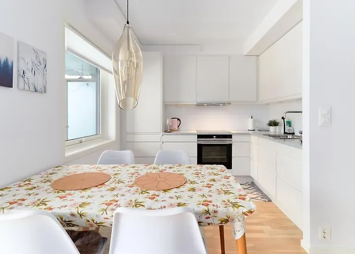 Bergen's Finest: Sleek Oasis With Two Bedroom *