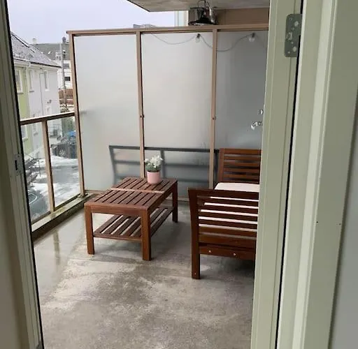 Bergen's Finest: Sleek Oasis With Two Bedroom *